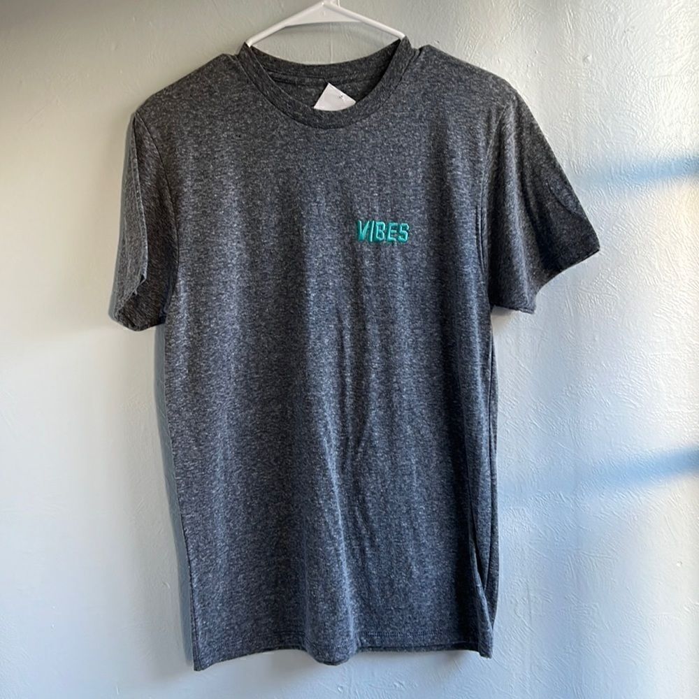 NWT Men’s Kid Dangerous Vibes T-Shirt - S
